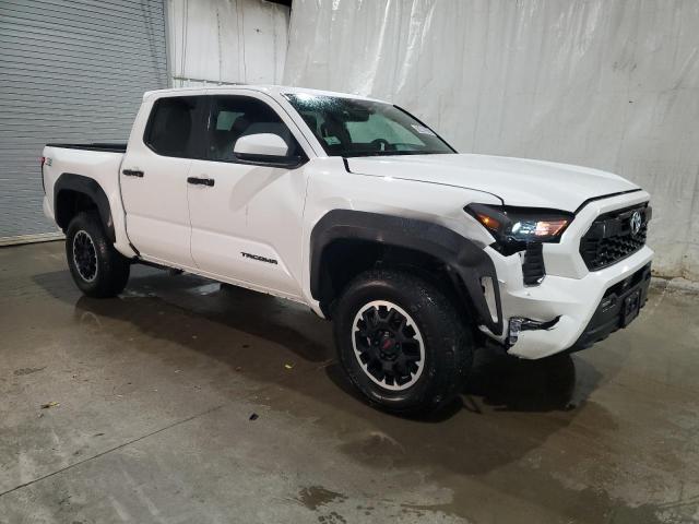 Photo 3 VIN: 3TYLB5JN6RT017043 - TOYOTA TACOMA DOU 