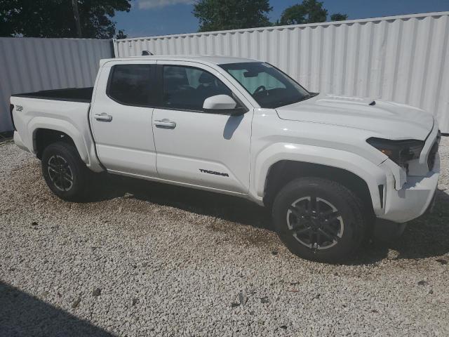 Photo 3 VIN: 3TYLB5JN8RT000471 - TOYOTA TACOMA 