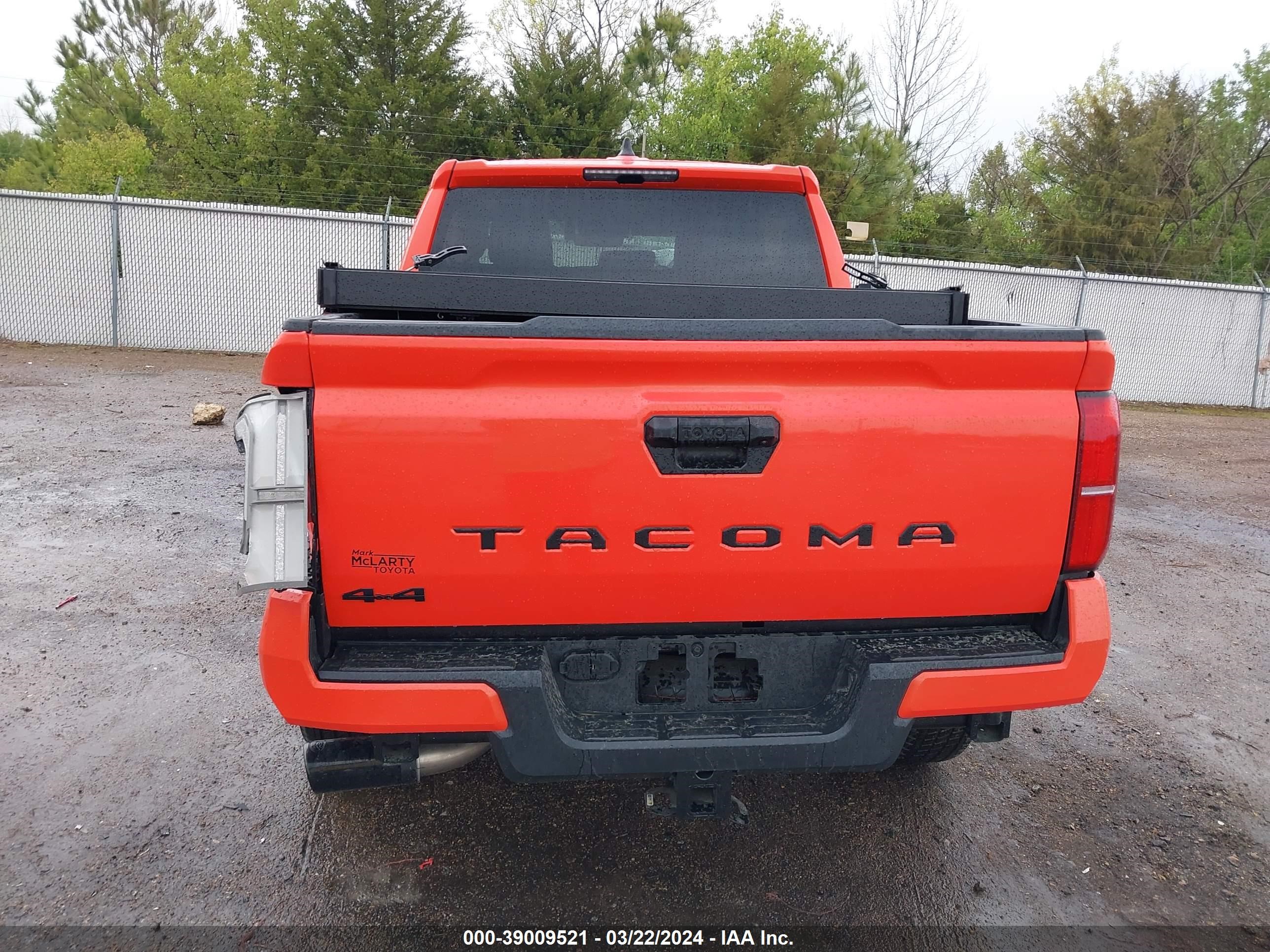 Photo 15 VIN: 3TYLB5JN9RT003282 - TOYOTA TACOMA 