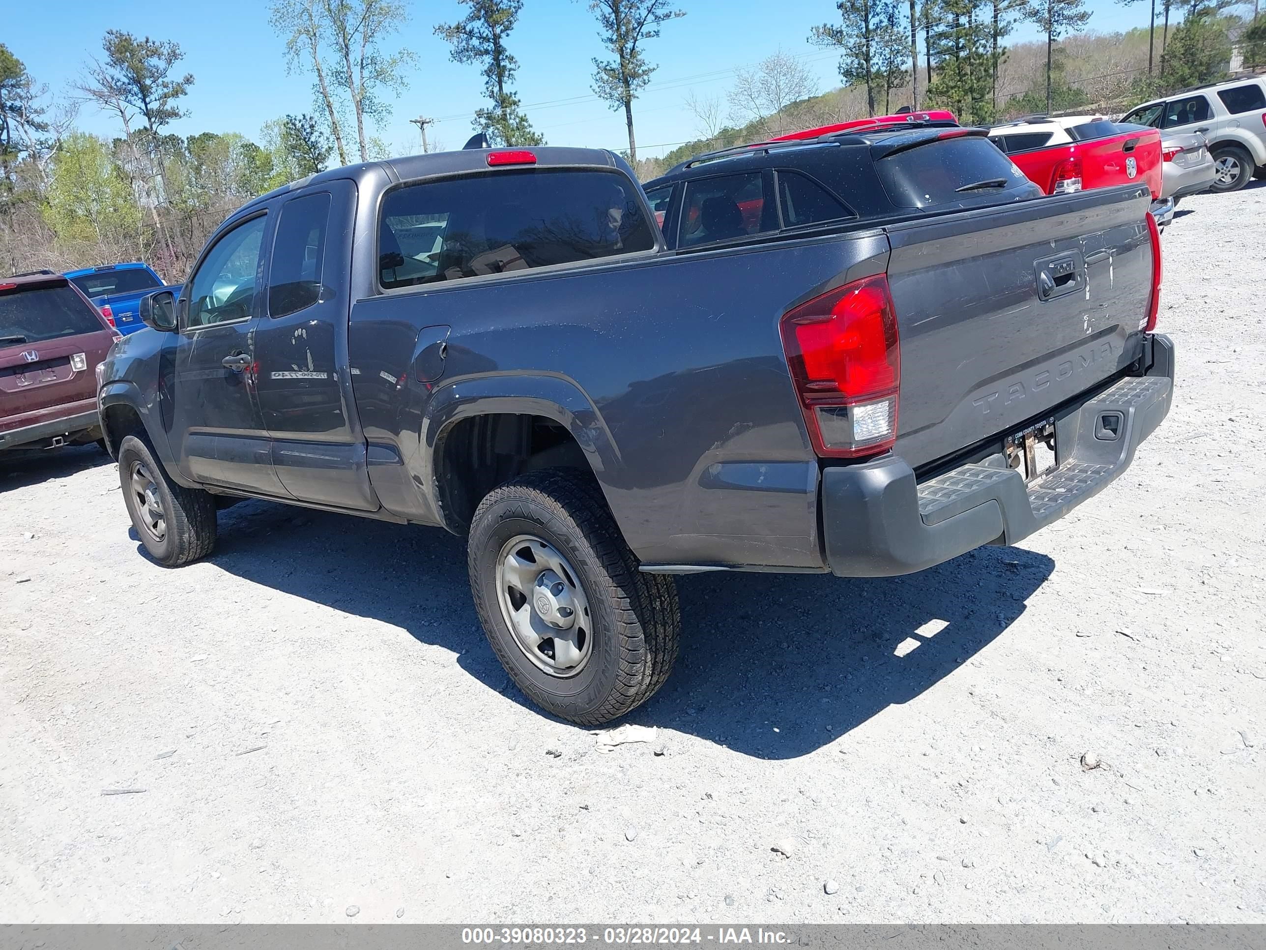 Photo 2 VIN: 3TYRX5GN0NT046731 - TOYOTA TACOMA 