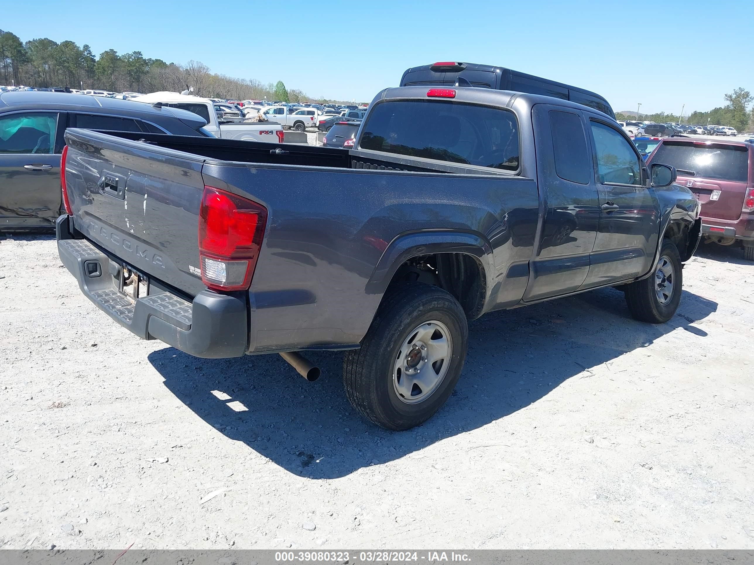 Photo 3 VIN: 3TYRX5GN0NT046731 - TOYOTA TACOMA 