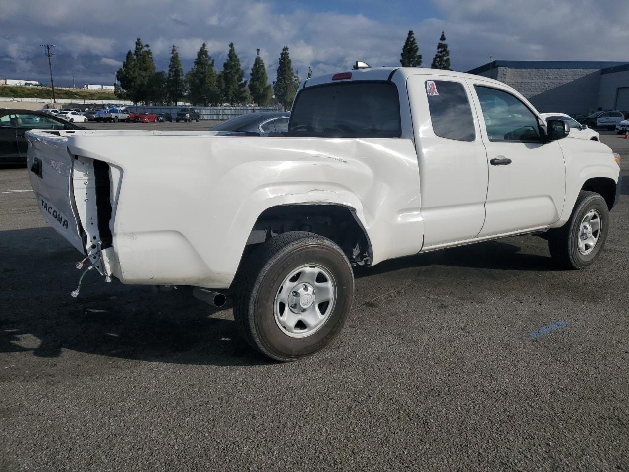 Photo 2 VIN: 3TYRX5GN1MT031668 - TOYOTA TACOMA 