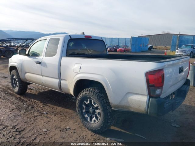 Photo 2 VIN: 3TYRX5GN1NT050898 - TOYOTA TACOMA 