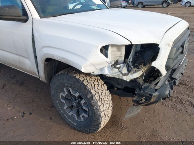 Photo 5 VIN: 3TYRX5GN1NT050898 - TOYOTA TACOMA 