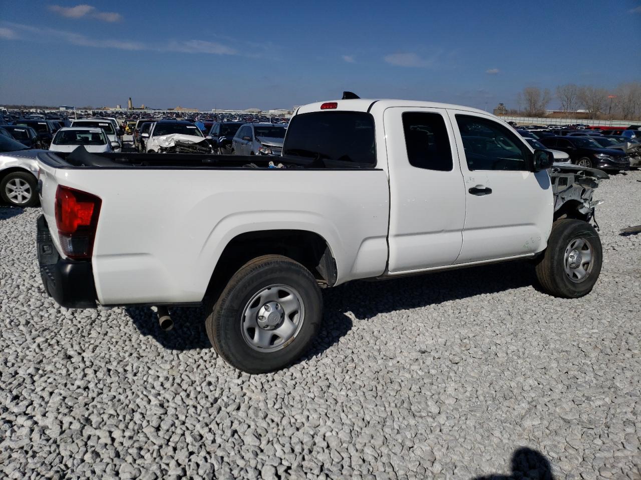 Photo 2 VIN: 3TYRX5GN2NT038422 - TOYOTA TACOMA 