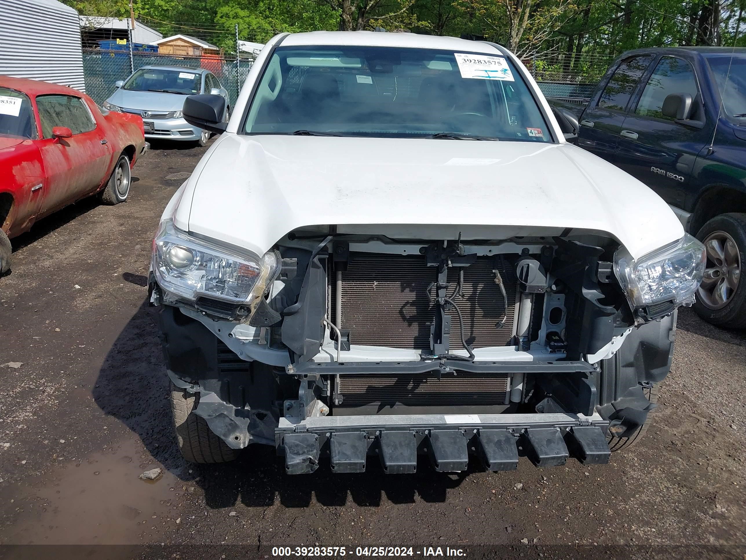 Photo 12 VIN: 3TYRX5GN3MT013723 - TOYOTA TACOMA 