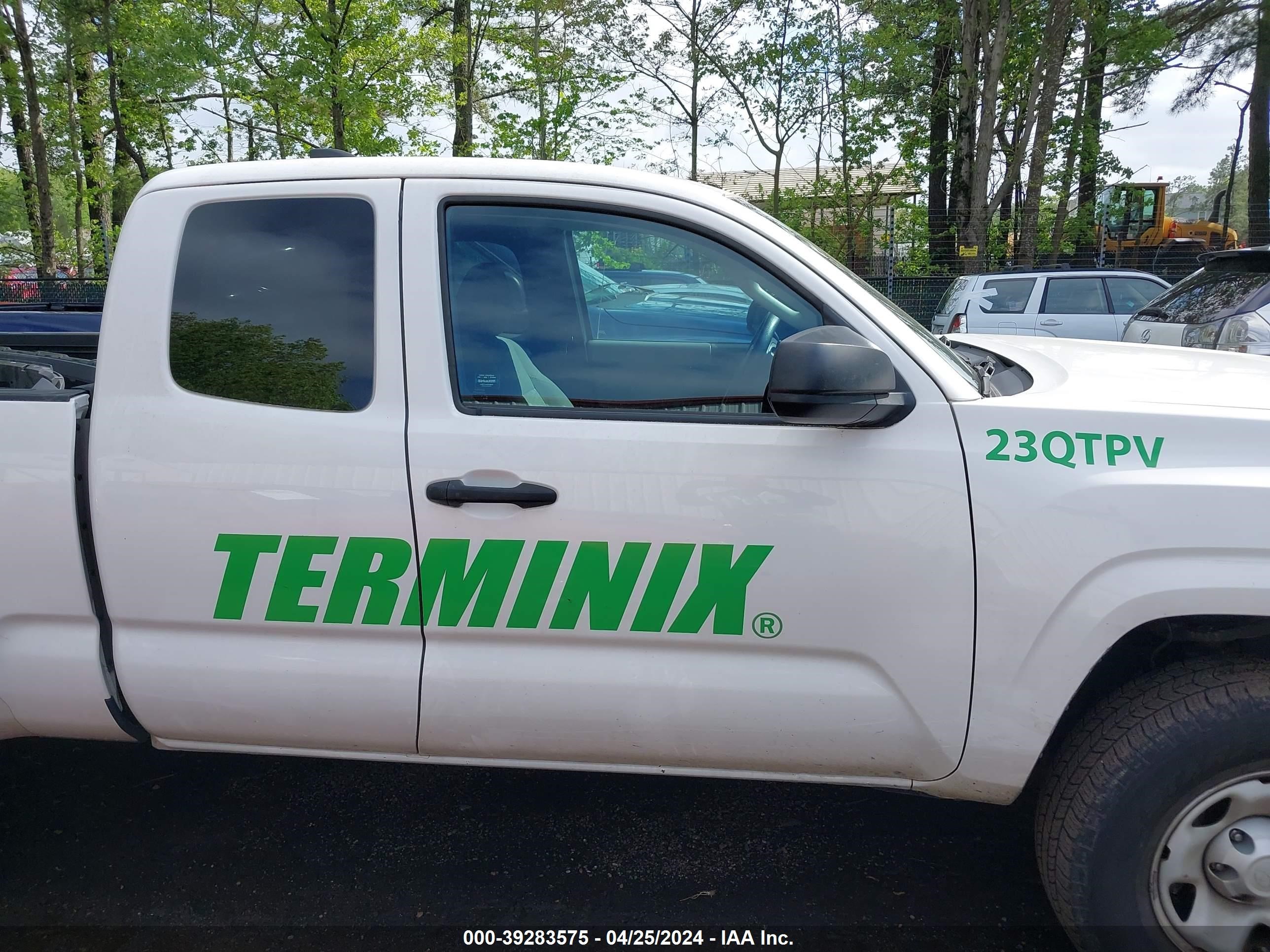 Photo 13 VIN: 3TYRX5GN3MT013723 - TOYOTA TACOMA 