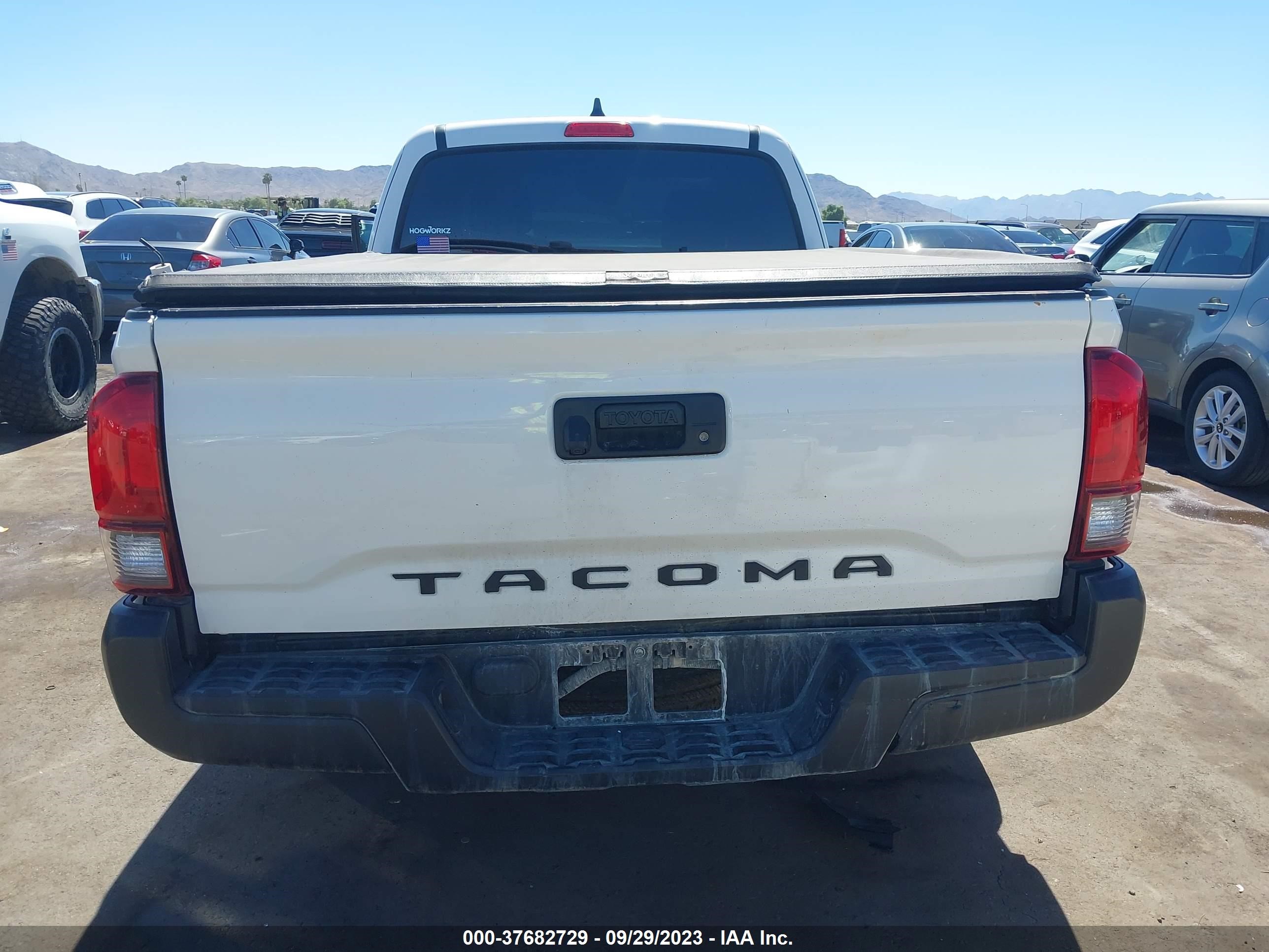 Photo 15 VIN: 3TYRX5GN3MT026598 - TOYOTA TACOMA 