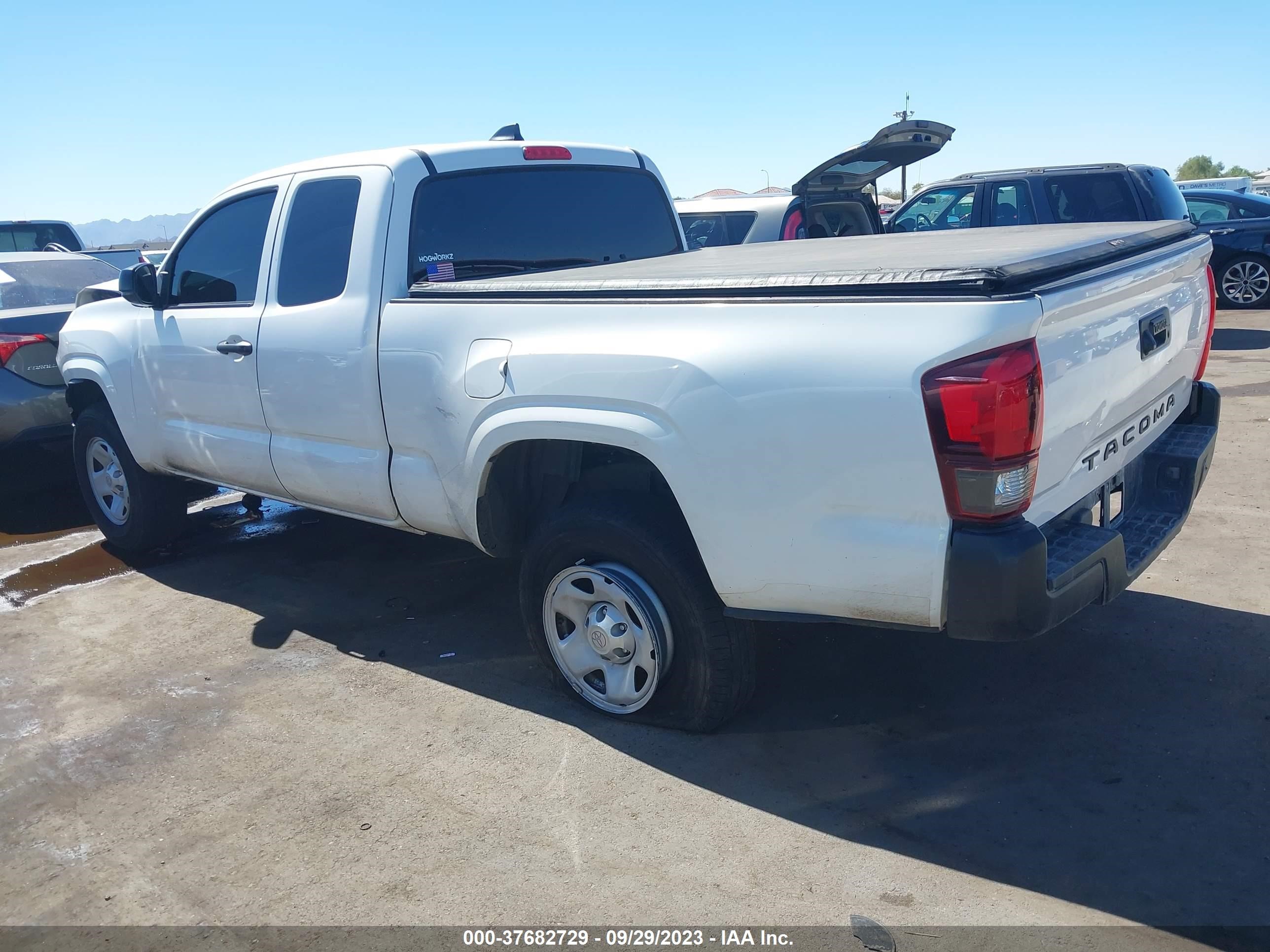 Photo 2 VIN: 3TYRX5GN3MT026598 - TOYOTA TACOMA 