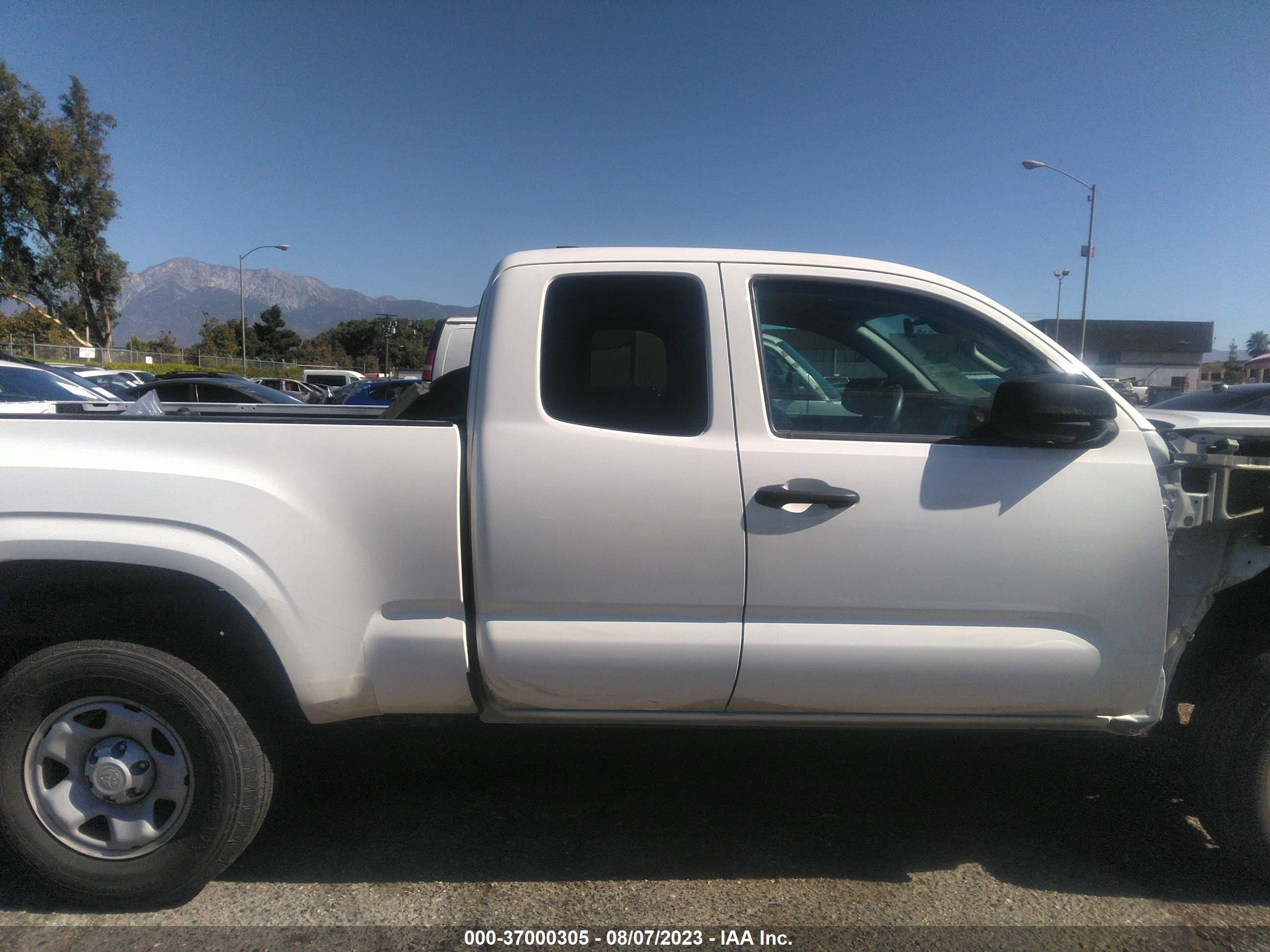 Photo 13 VIN: 3TYRX5GN5MT007230 - TOYOTA TACOMA 