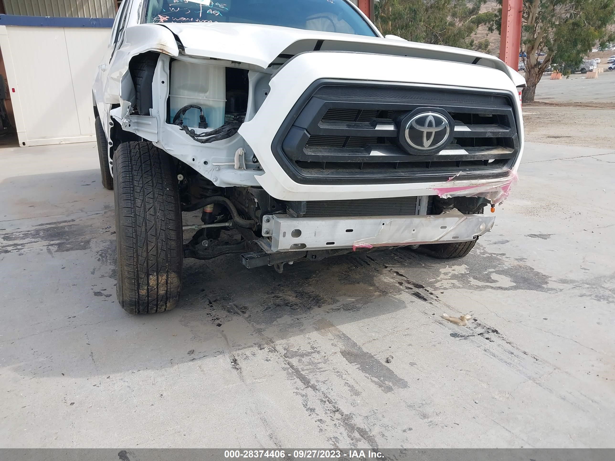 Photo 5 VIN: 3TYRX5GN7LT000620 - TOYOTA TACOMA 