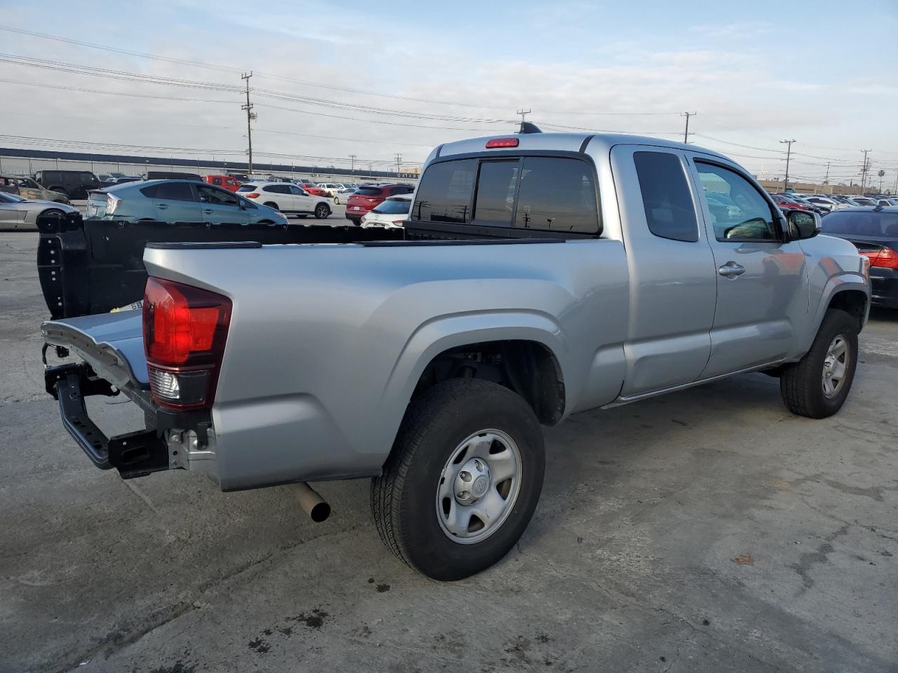 Photo 2 VIN: 3TYRX5GN9NT066959 - TOYOTA TACOMA 