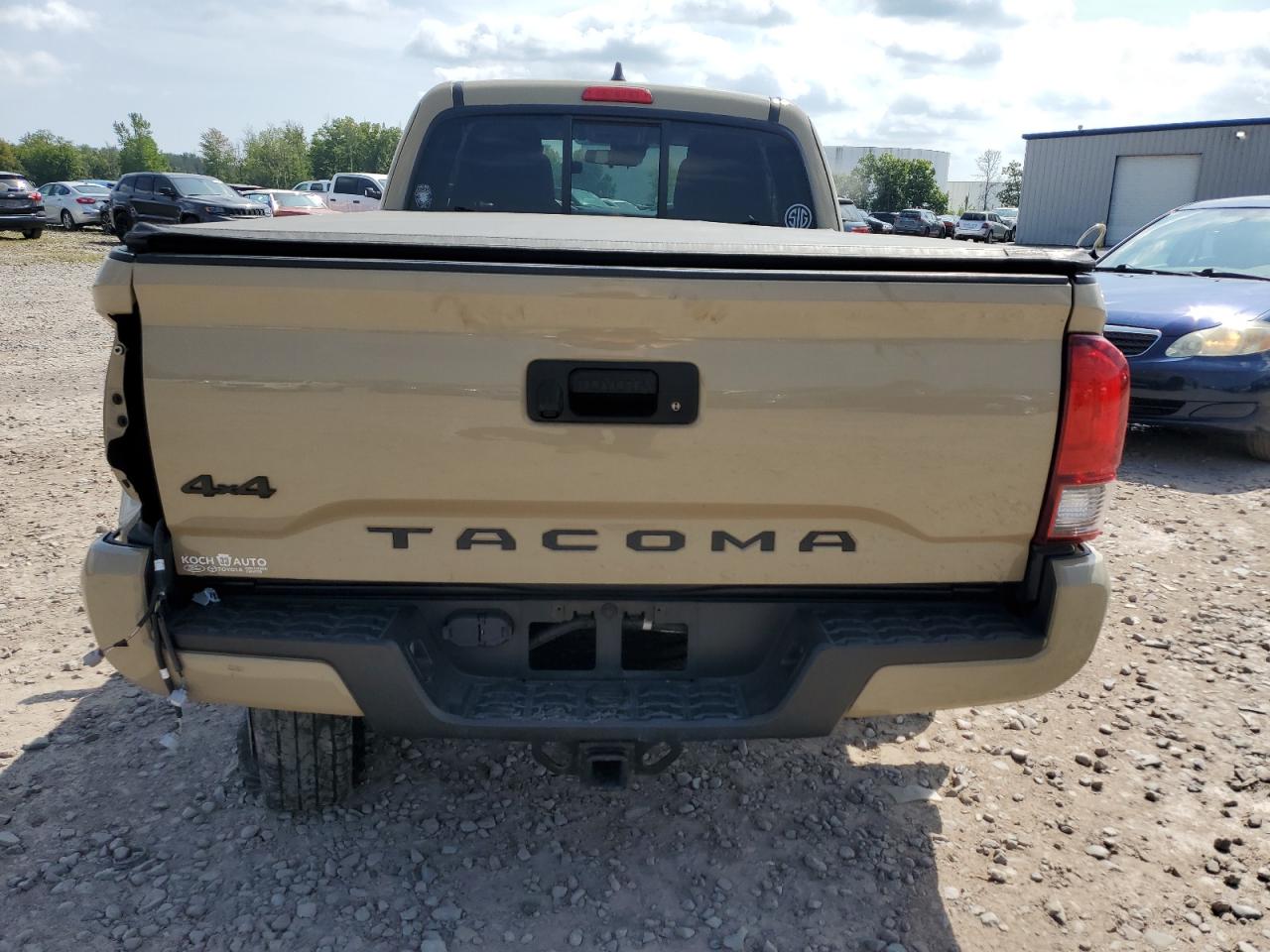 Photo 5 VIN: 3TYSZ5AN6LT000323 - TOYOTA TACOMA 