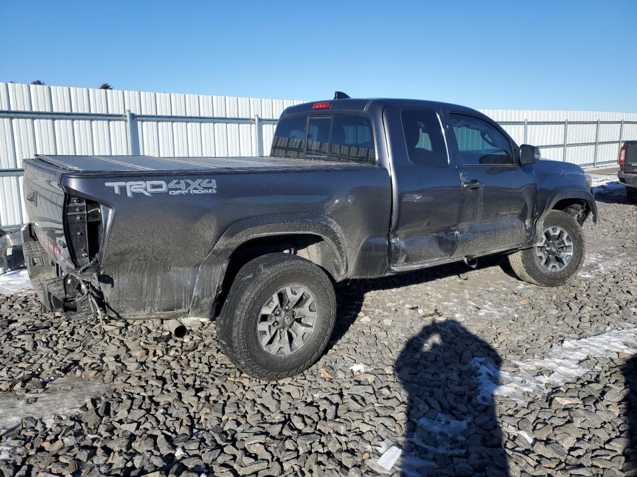 Photo 2 VIN: 3TYSZ5AN6NT075784 - TOYOTA TACOMA 