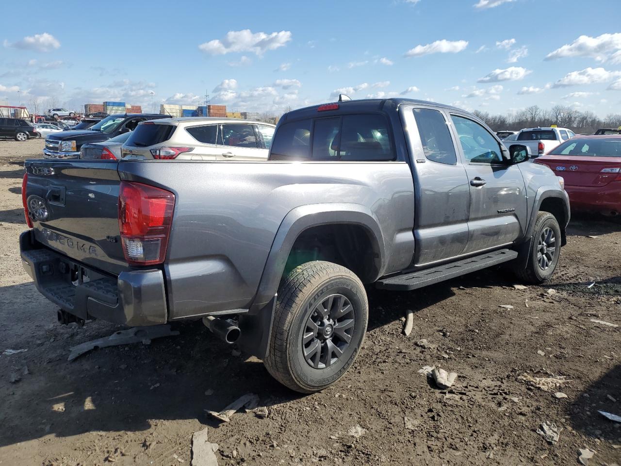 Photo 2 VIN: 3TYSZ5AN7NT092738 - TOYOTA TACOMA 