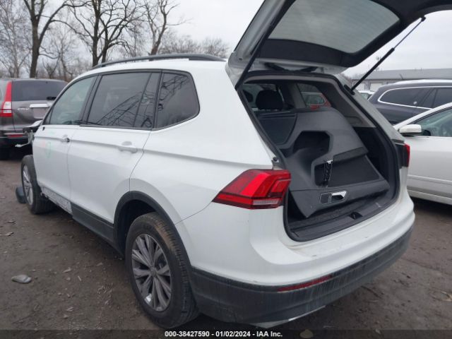 Photo 2 VIN: 3VV0B7AX0JM074467 - VOLKSWAGEN TIGUAN 