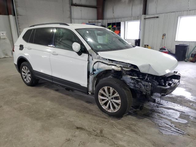 Photo 3 VIN: 3VV0B7AX0JM109489 - VOLKSWAGEN TIGUAN S 