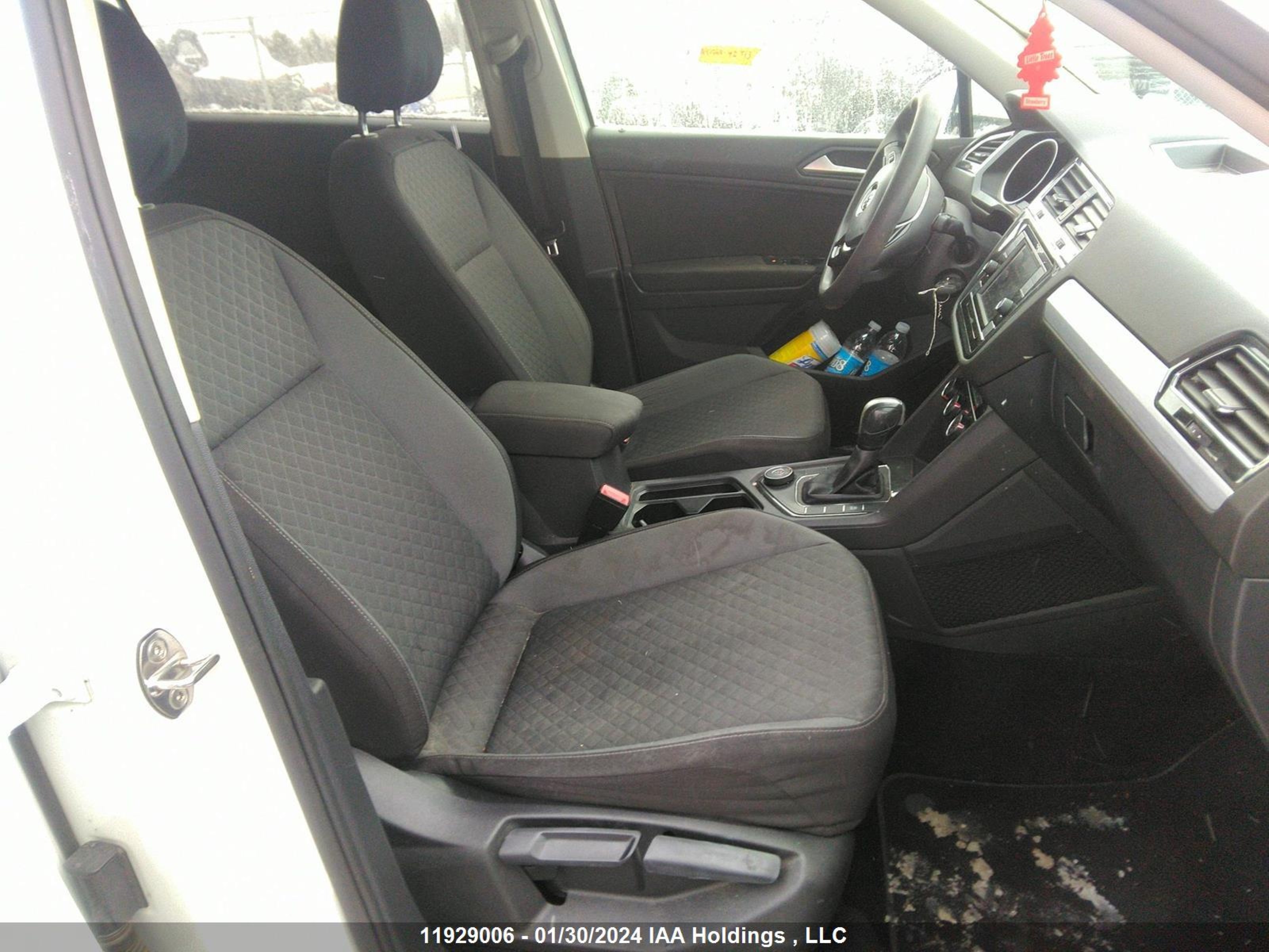 Photo 4 VIN: 3VV0B7AX0KM004291 - VOLKSWAGEN TIGUAN 