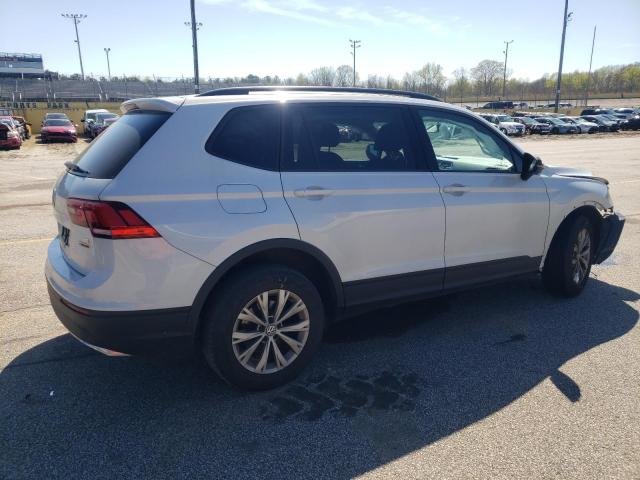 Photo 2 VIN: 3VV0B7AX1JM038903 - VOLKSWAGEN TIGUAN S 