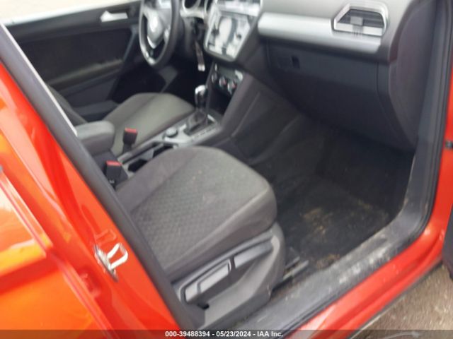 Photo 4 VIN: 3VV0B7AX1KM052978 - VOLKSWAGEN TIGUAN 