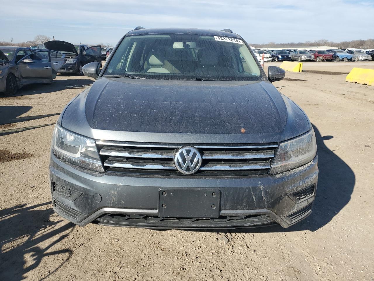 Photo 4 VIN: 3VV0B7AX1KM142048 - VOLKSWAGEN TIGUAN 