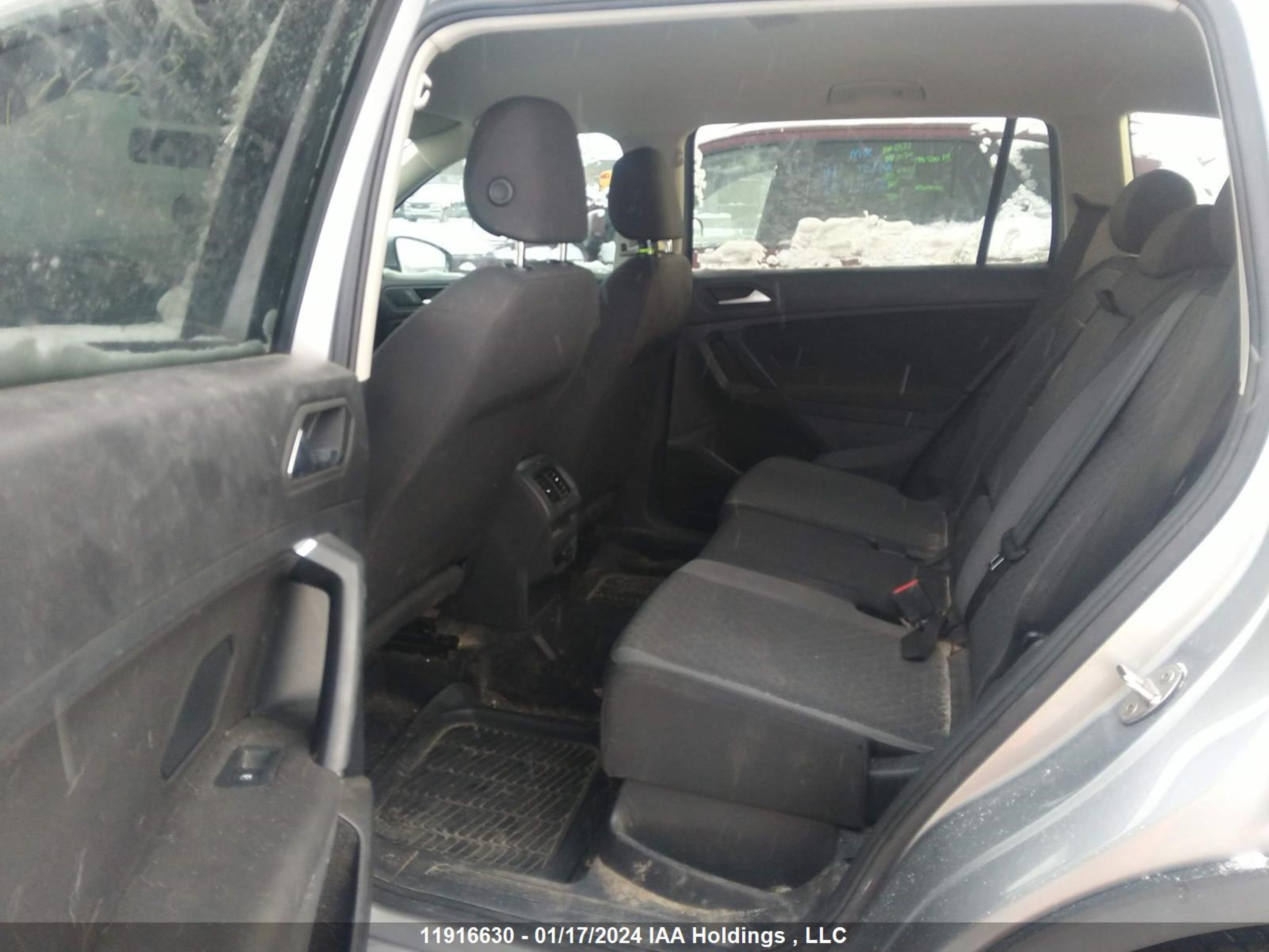 Photo 7 VIN: 3VV0B7AX1KM148321 - VOLKSWAGEN TIGUAN 