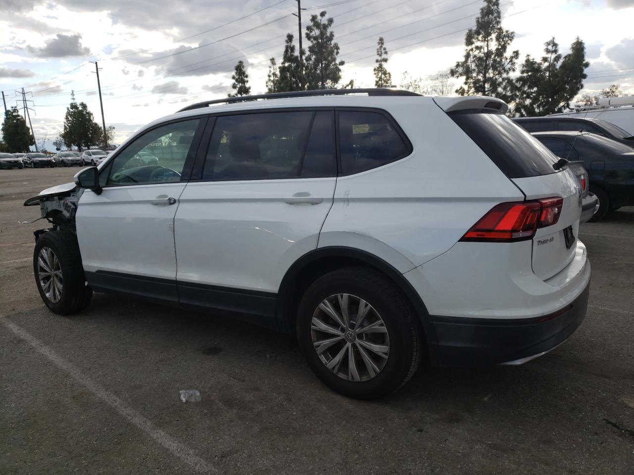 Photo 1 VIN: 3VV0B7AX3KM013440 - VOLKSWAGEN TIGUAN 