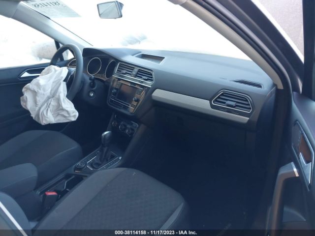 Photo 4 VIN: 3VV0B7AX4JM094222 - VOLKSWAGEN TIGUAN 