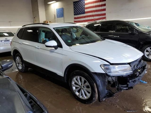 Photo 3 VIN: 3VV0B7AX4KM071167 - VOLKSWAGEN TIGUAN S 