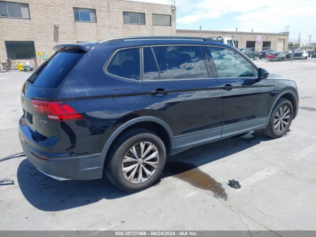 Photo 3 VIN: 3VV0B7AX4KM135966 - VOLKSWAGEN TIGUAN 