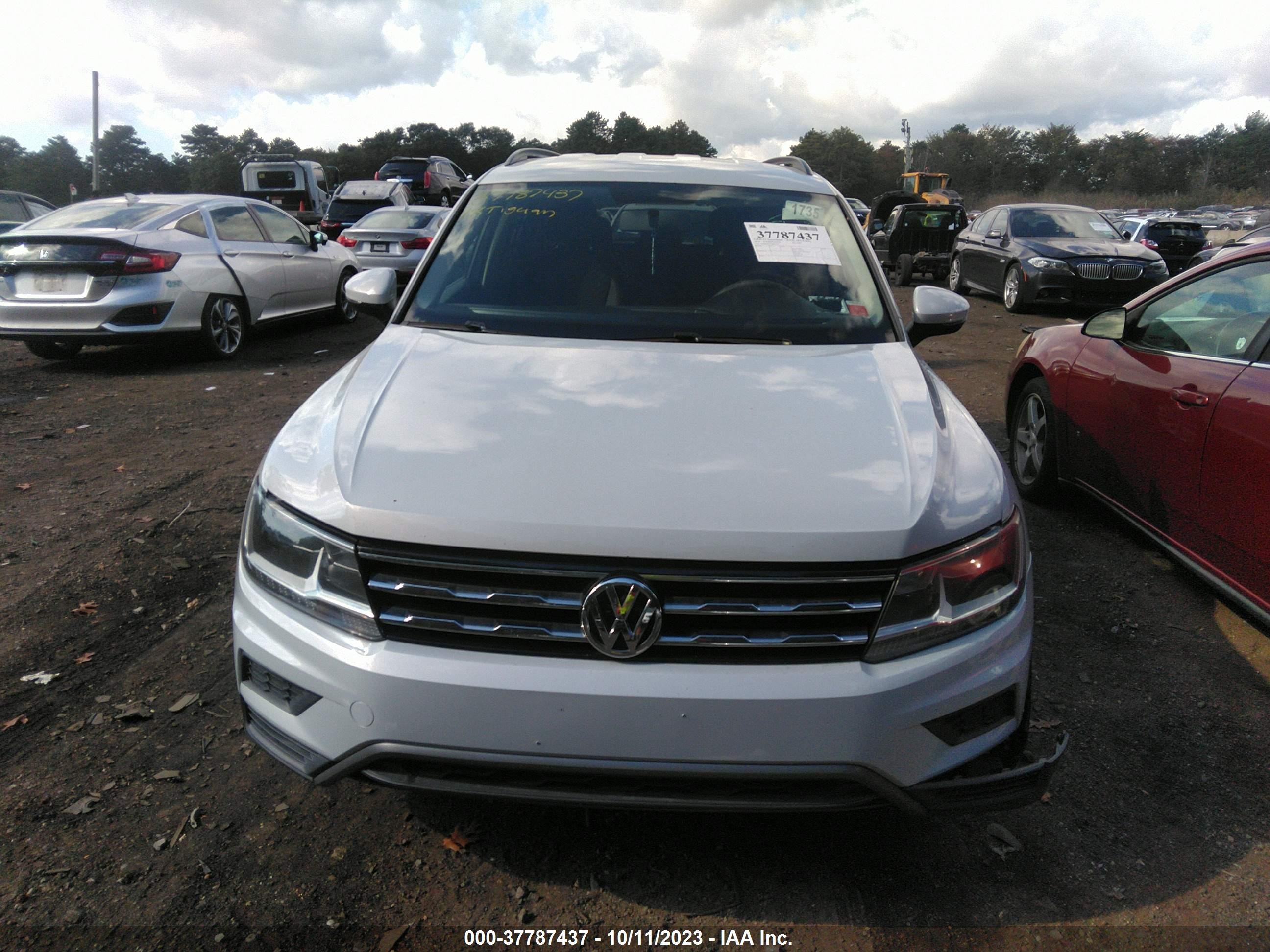 Photo 5 VIN: 3VV0B7AX5JM041318 - VOLKSWAGEN TIGUAN 