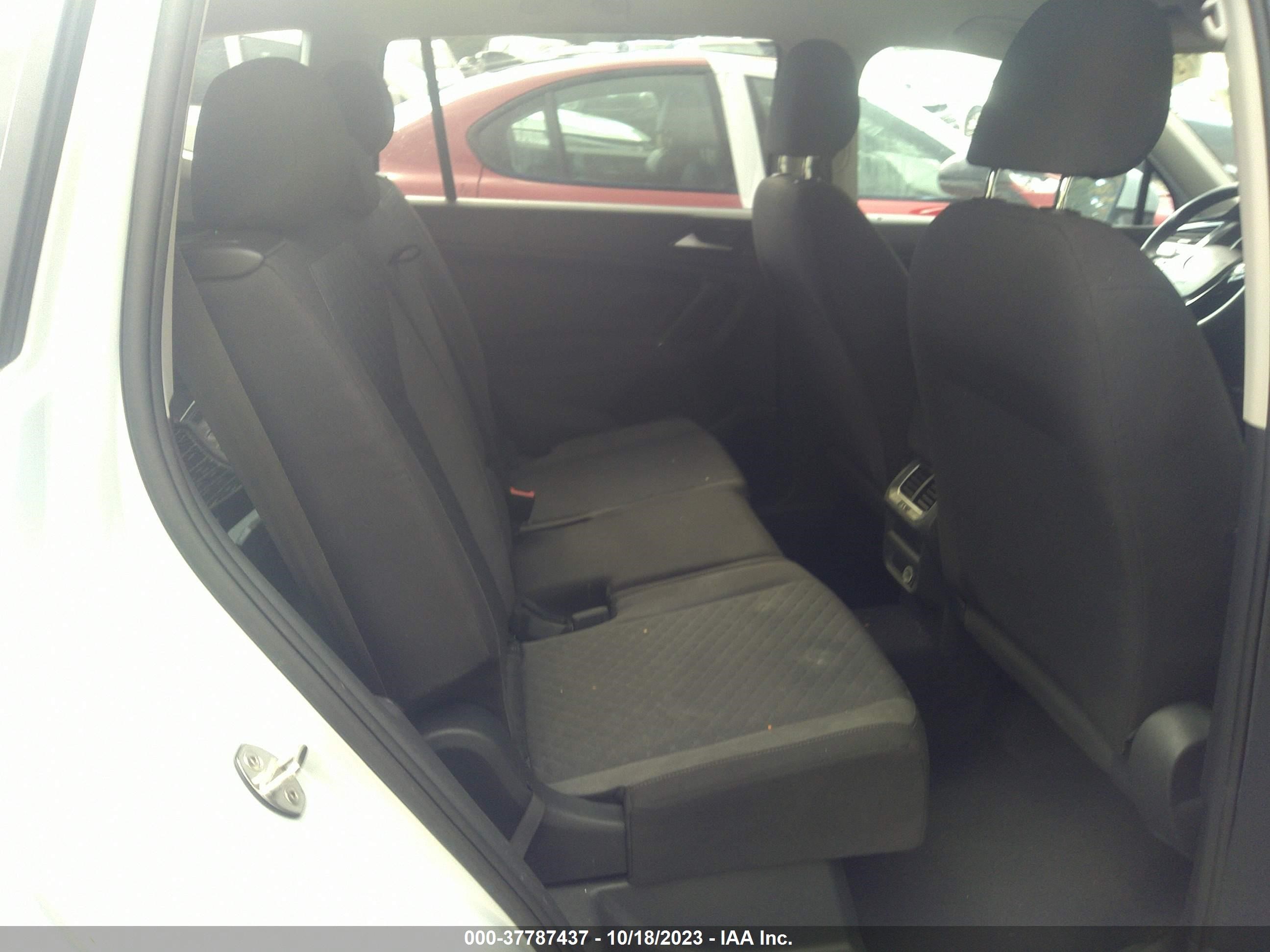 Photo 7 VIN: 3VV0B7AX5JM041318 - VOLKSWAGEN TIGUAN 