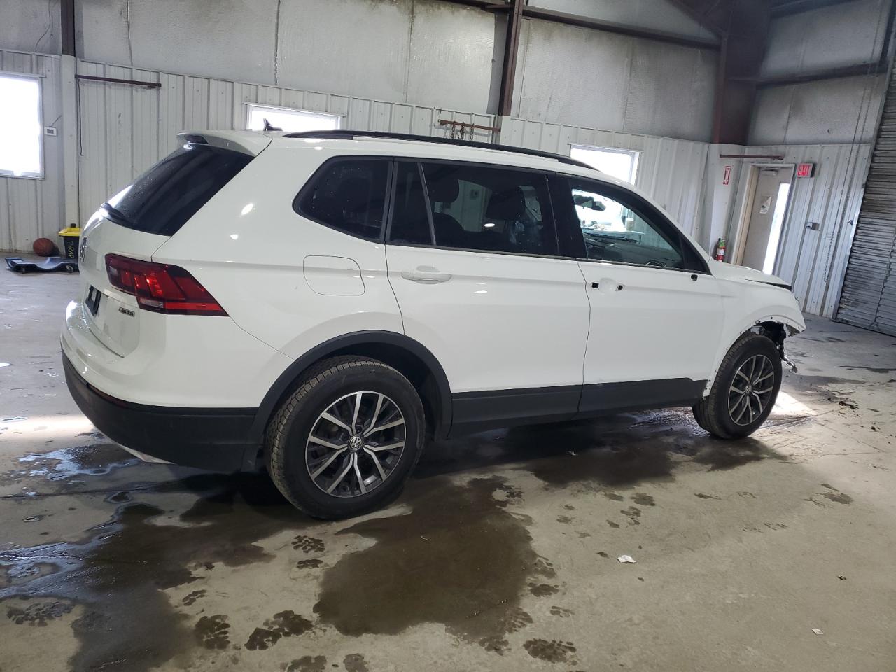 Photo 2 VIN: 3VV0B7AX5MM103644 - VOLKSWAGEN TIGUAN 