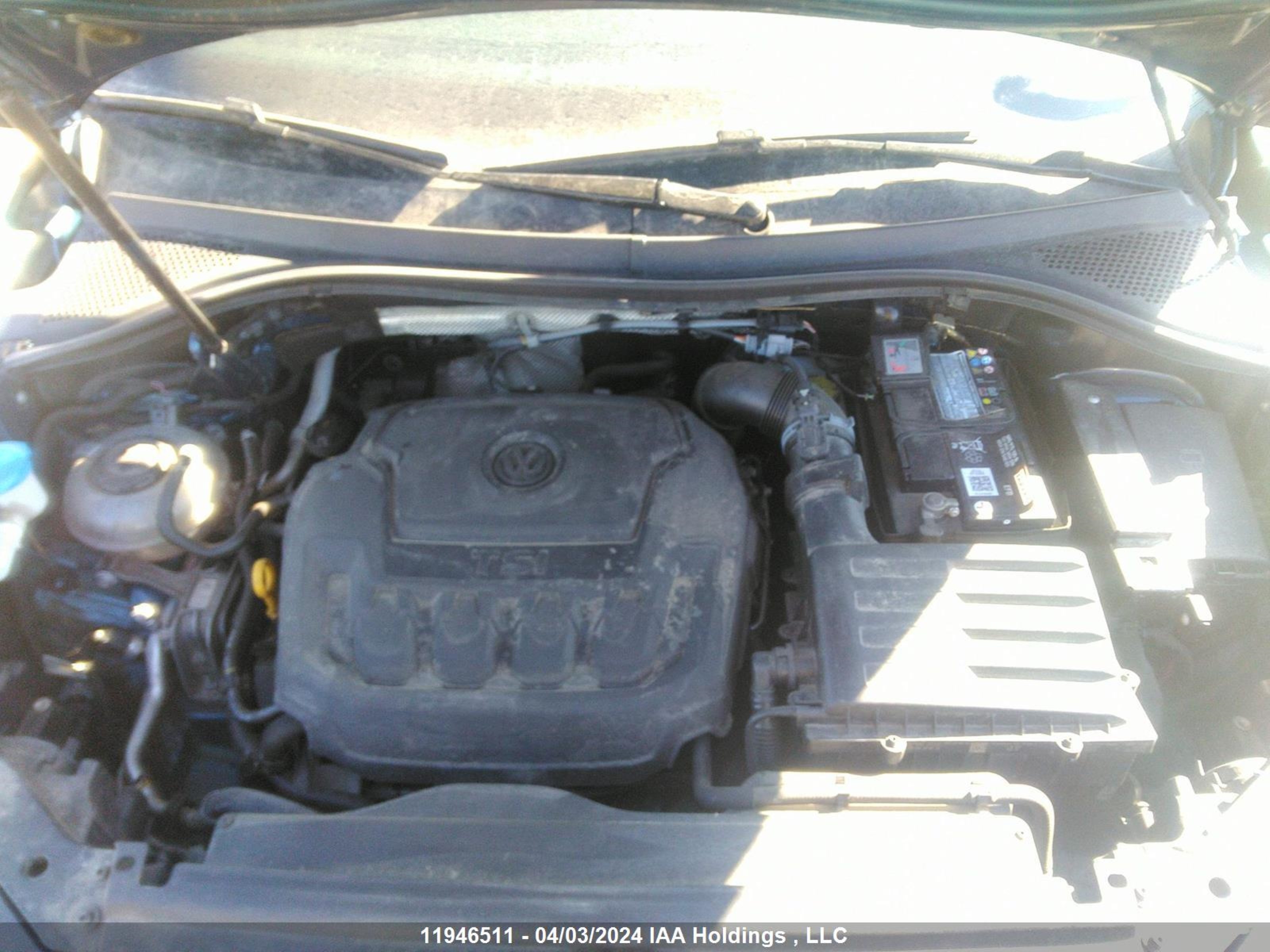 Photo 9 VIN: 3VV0B7AX6JM096201 - VOLKSWAGEN TIGUAN 