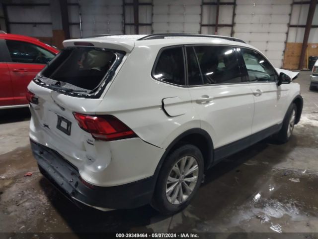 Photo 3 VIN: 3VV0B7AX6JM097073 - VOLKSWAGEN TIGUAN 