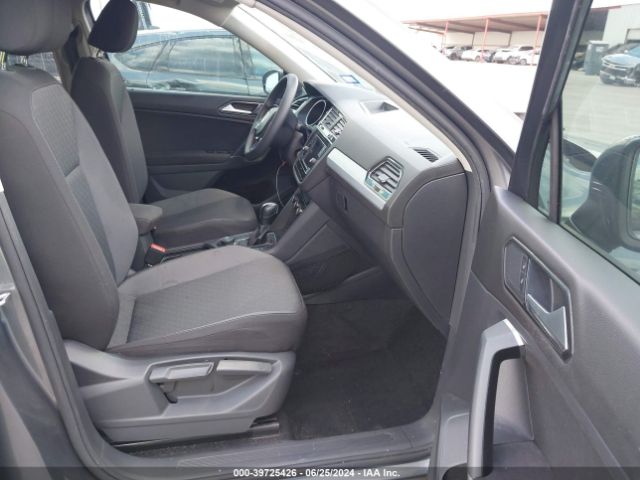 Photo 4 VIN: 3VV0B7AX7JM011317 - VOLKSWAGEN TIGUAN 