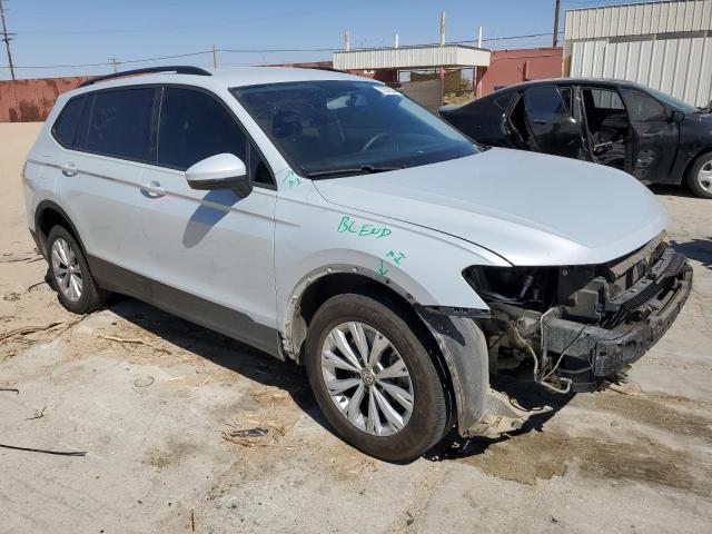 Photo 3 VIN: 3VV0B7AX7KM043475 - VOLKSWAGEN TIGUAN S 