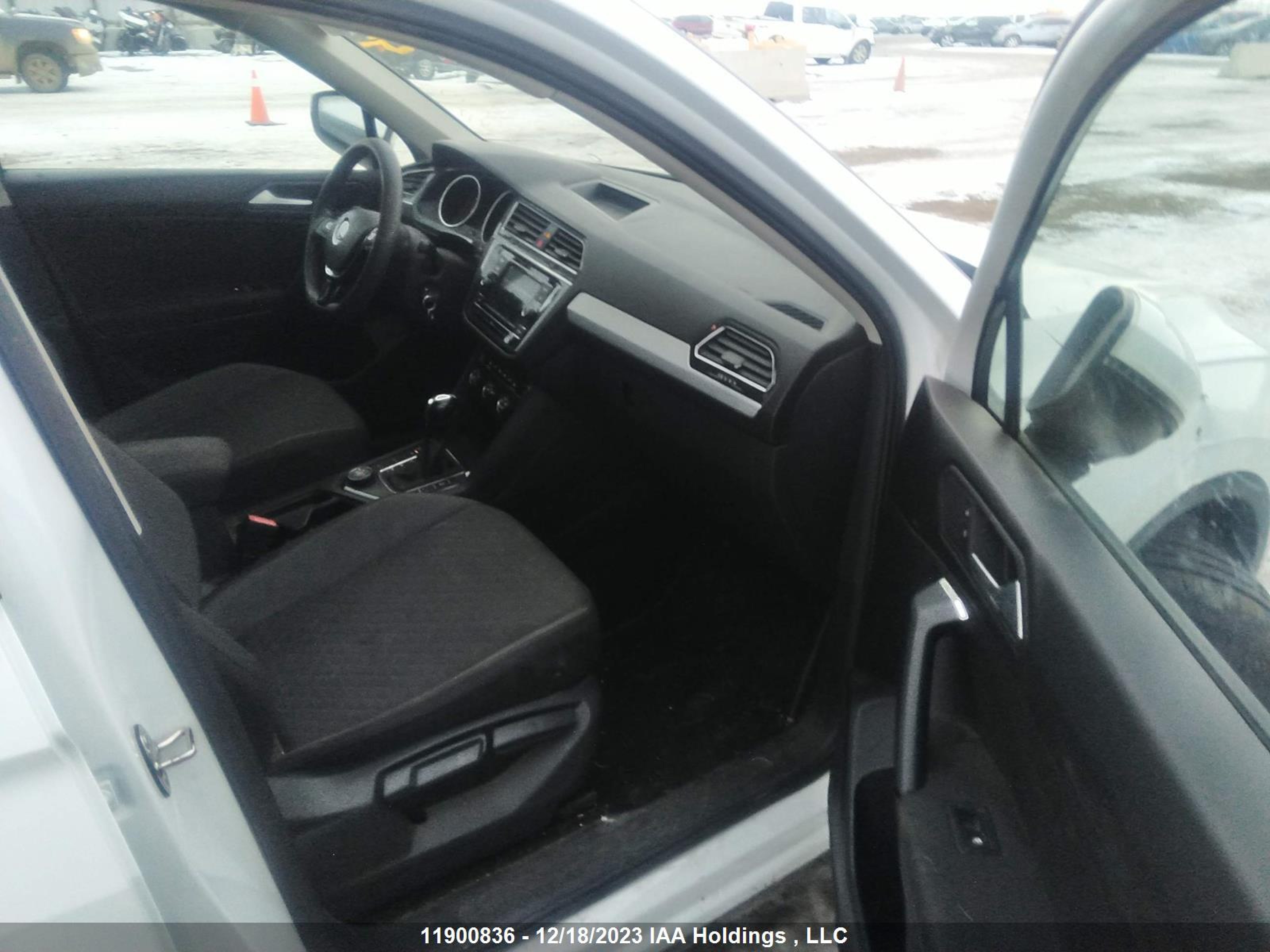 Photo 4 VIN: 3VV0B7AX7KM148095 - VOLKSWAGEN TIGUAN 