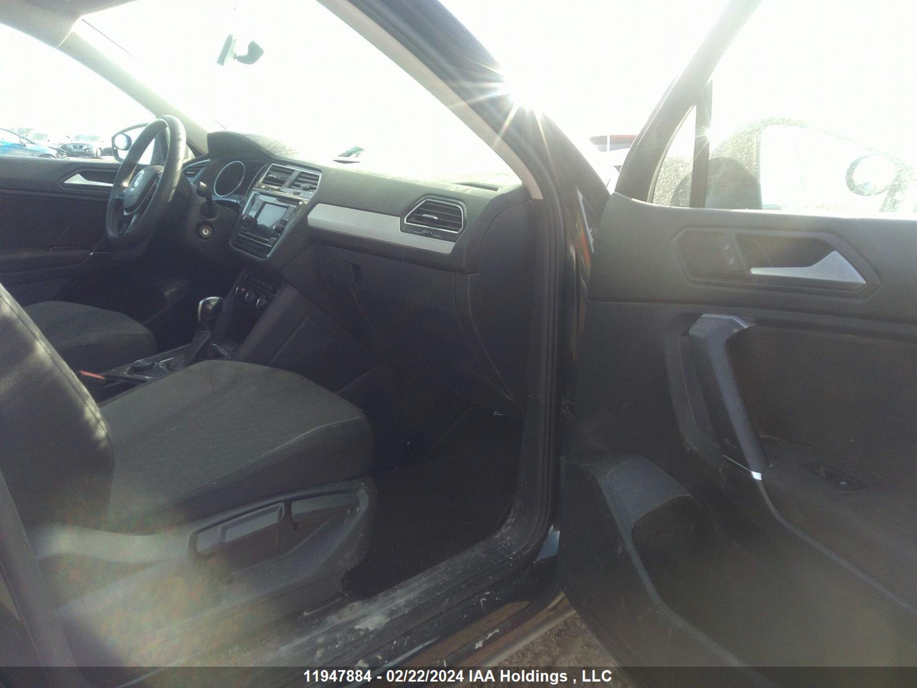 Photo 4 VIN: 3VV0B7AX7LM075487 - VOLKSWAGEN TIGUAN 