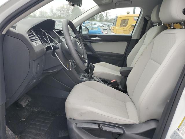 Photo 6 VIN: 3VV0B7AX8JM104430 - VOLKSWAGEN TIGUAN 