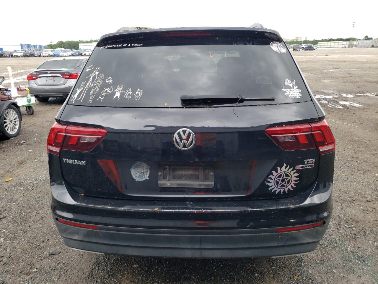 Photo 5 VIN: 3VV0B7AX8JM125049 - VOLKSWAGEN TIGUAN 