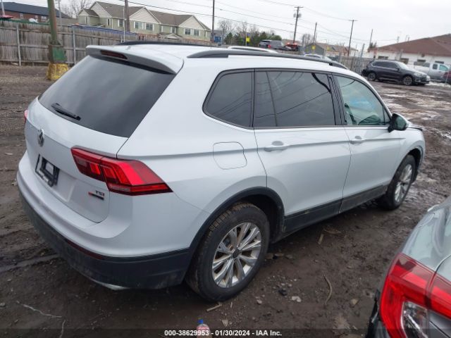 Photo 3 VIN: 3VV0B7AX9JM025588 - VOLKSWAGEN TIGUAN 