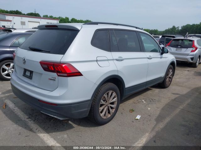 Photo 3 VIN: 3VV0B7AX9JM059479 - VOLKSWAGEN TIGUAN 