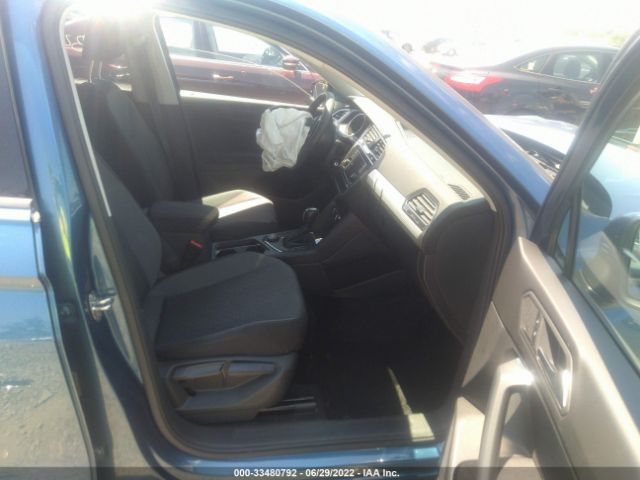 Photo 4 VIN: 3VV0B7AXXKM005982 - VOLKSWAGEN TIGUAN 