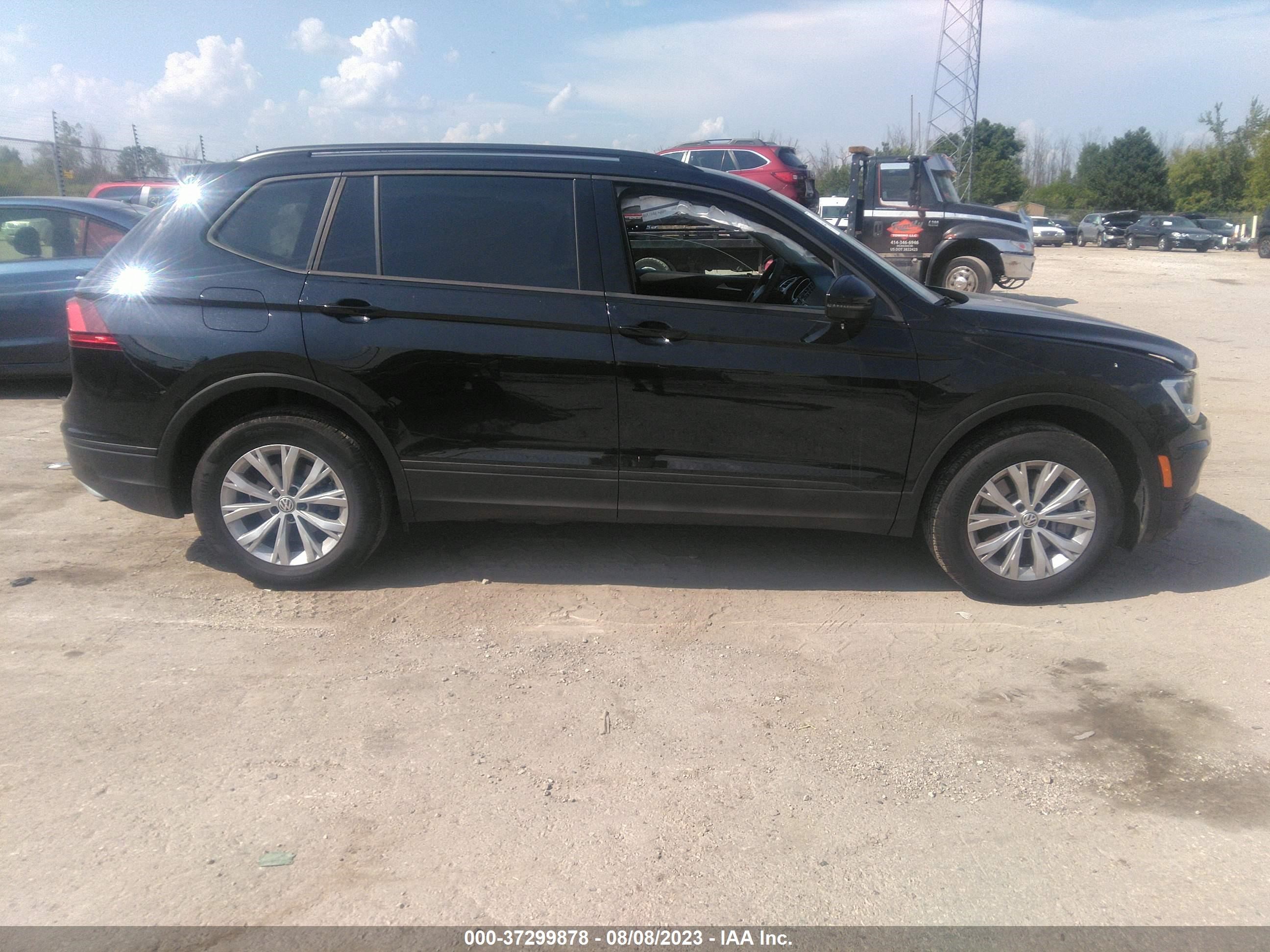 Photo 12 VIN: 3VV0B7AXXKM040490 - VOLKSWAGEN TIGUAN 