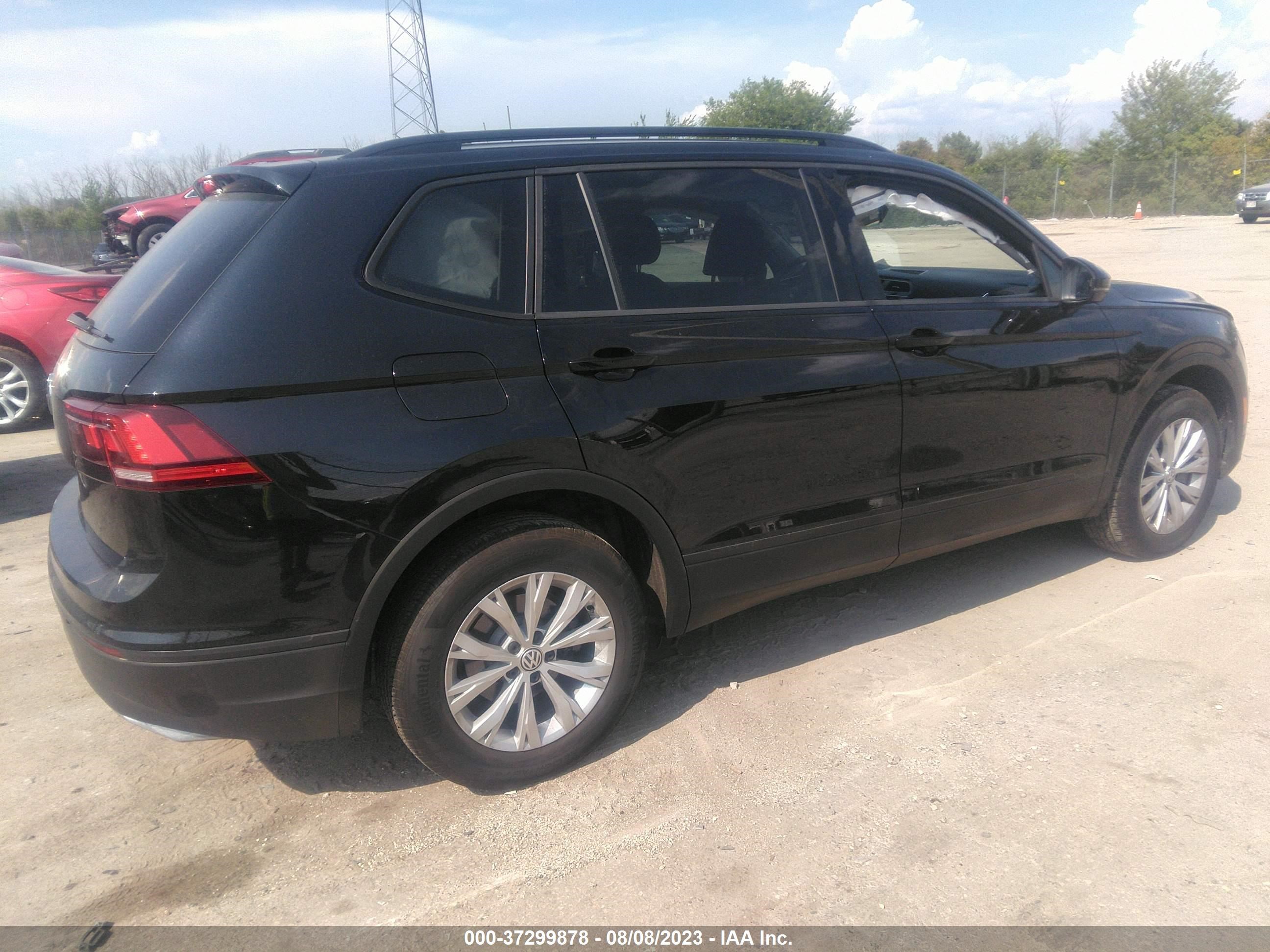 Photo 3 VIN: 3VV0B7AXXKM040490 - VOLKSWAGEN TIGUAN 