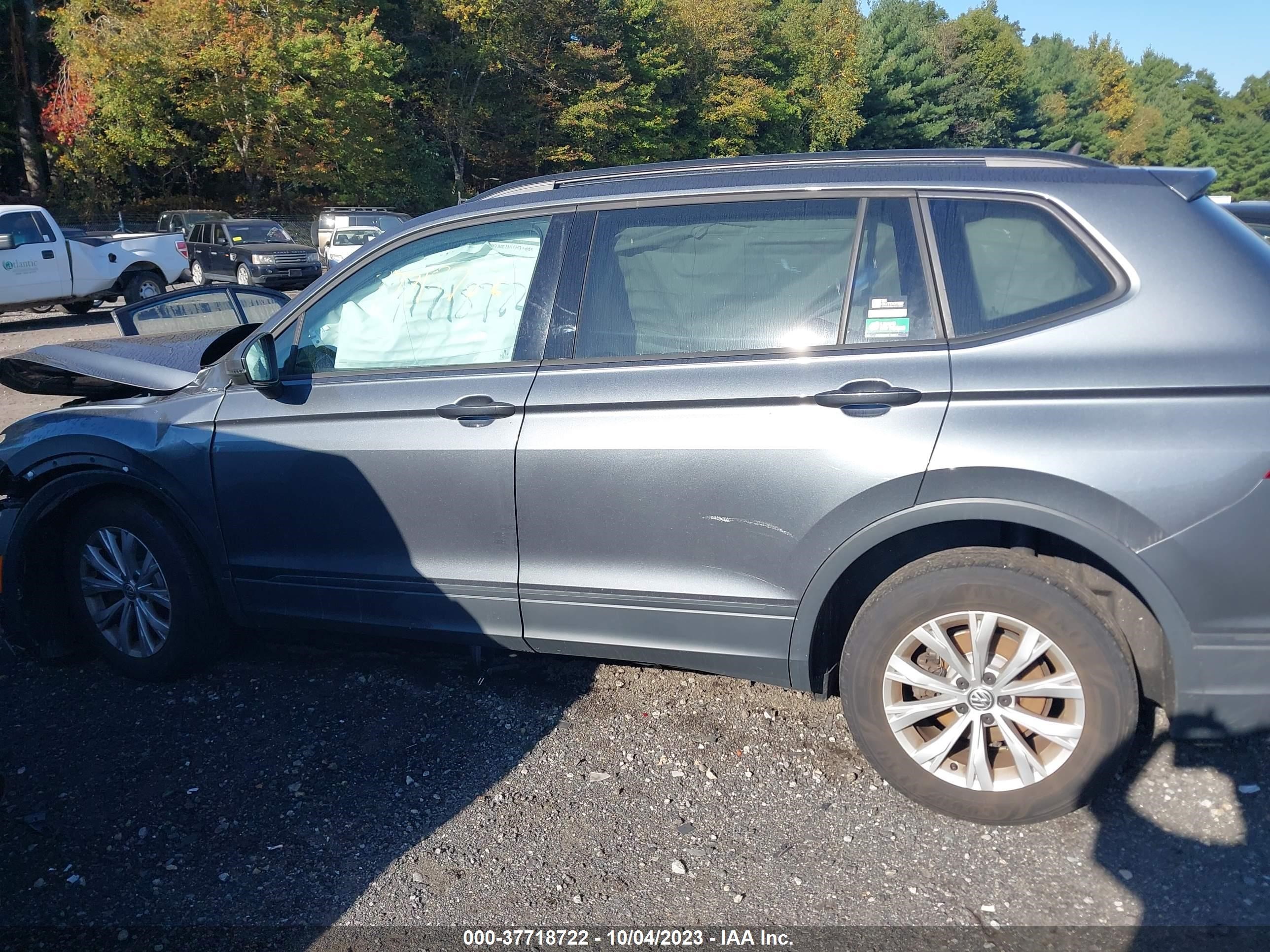 Photo 13 VIN: 3VV0B7AXXLM133530 - VOLKSWAGEN TIGUAN 