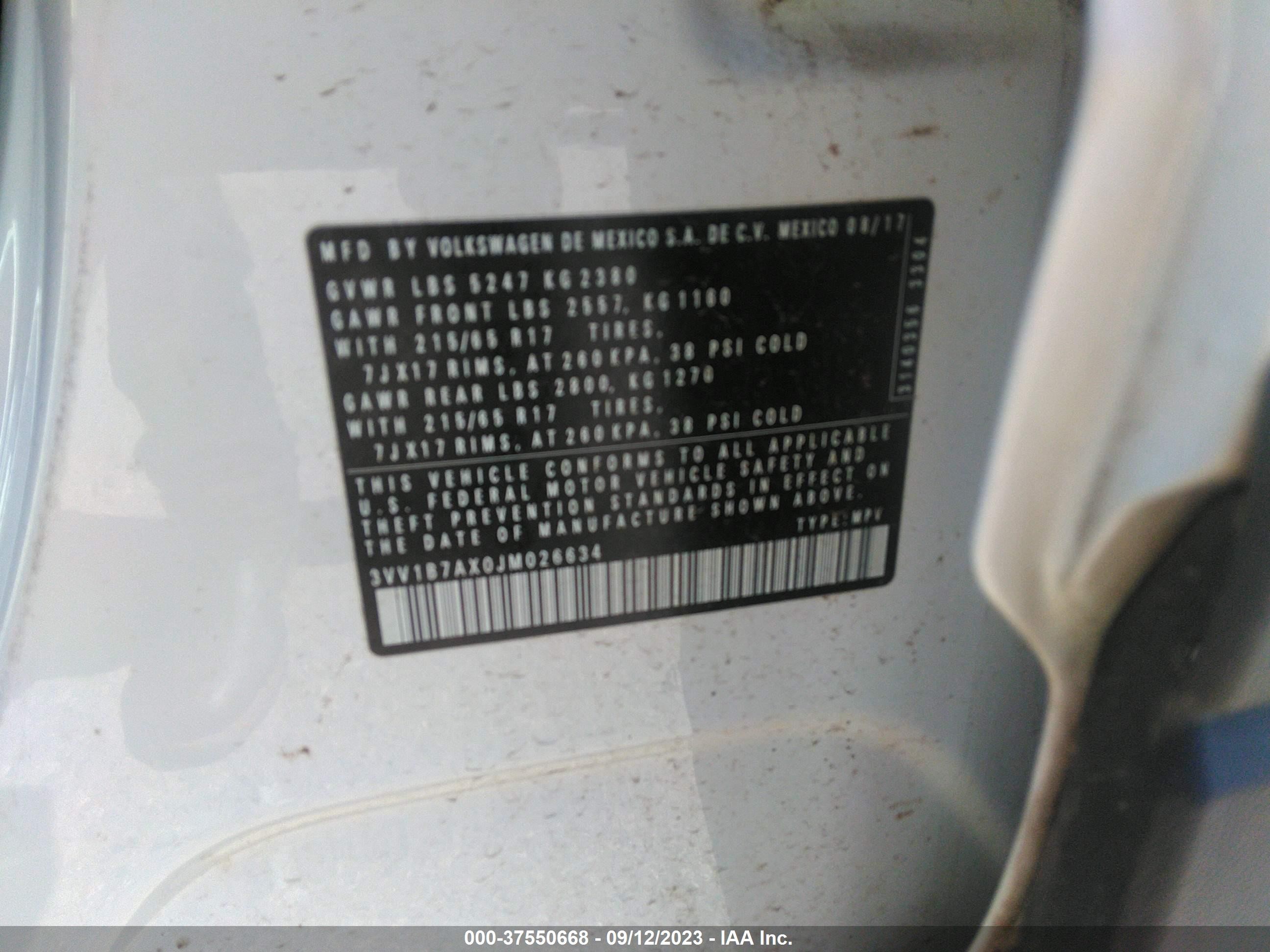 Photo 8 VIN: 3VV1B7AX0JM026634 - VOLKSWAGEN TIGUAN 