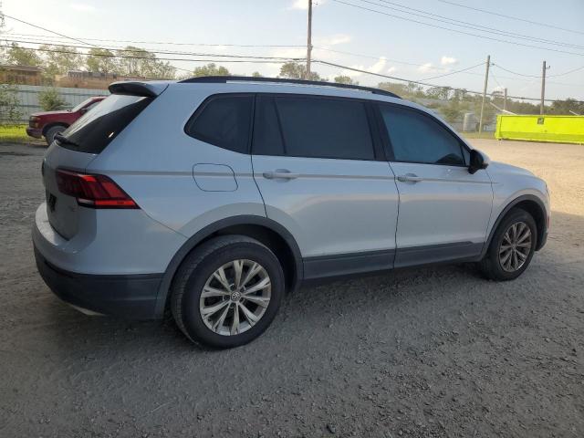 Photo 2 VIN: 3VV1B7AX0JM071671 - VOLKSWAGEN TIGUAN 