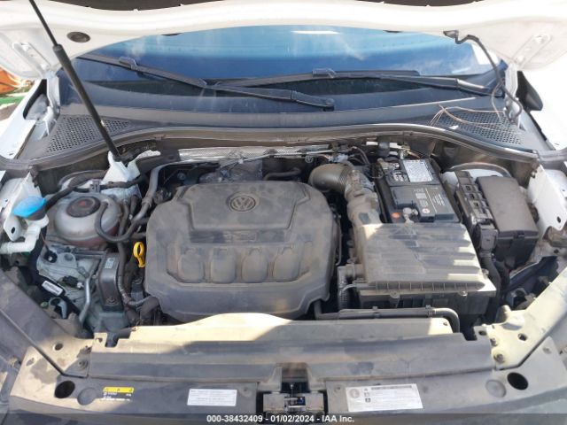 Photo 9 VIN: 3VV1B7AX1JM033981 - VOLKSWAGEN TIGUAN 